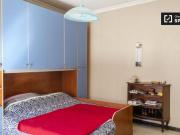 Condiviso/Compagno Di Stanza 4 camere da letto, Rome...