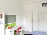 Condiviso/Compagno Di Stanza 4 camere da letto, Rome...