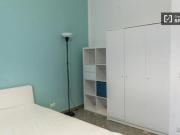 Condiviso/Compagno Di Stanza 4 camere da letto, Rome...