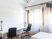 Condiviso/Compagno Di Stanza 4 camere da letto, Rome...