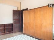 Condiviso/Compagno Di Stanza 4 camere da letto, Rome...