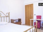 Condiviso/Compagno Di Stanza 4 camere da letto, Rome...