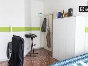 Condiviso/Compagno Di Stanza 4 camere da letto, Rome...