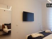 Condiviso/Compagno Di Stanza 4 camere da letto, Rome...