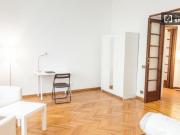 Condiviso/Compagno Di Stanza 4 camere da letto, Rome...