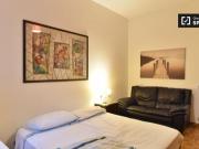 Condiviso/Compagno Di Stanza 4 camere da letto, Rome... Condiviso/Compagno Di Stanza 4 camere da letto, Rome...