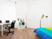 Condiviso/Compagno Di Stanza 4 camere da letto, Turin...