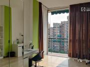 Condiviso/Compagno Di Stanza 5 camere da letto, Milan...