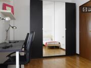 Condiviso/Compagno Di Stanza 5 camere da letto, Milan...