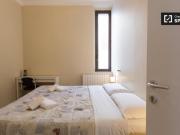 Condiviso/Compagno Di Stanza 5 camere da letto, Milan...