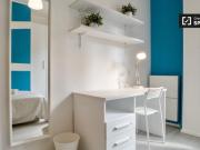 Condiviso/Compagno Di Stanza 5 camere da letto, Milan...