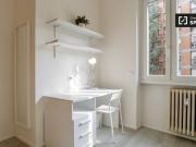 Condiviso/Compagno Di Stanza 5 camere da letto, Milan...