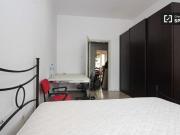 Condiviso/Compagno Di Stanza 5 camere da letto, Milan...