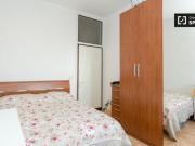 Condiviso/Compagno Di Stanza 5 camere da letto, Milan...