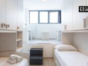 Condiviso/Compagno Di Stanza 5 camere da letto, Milan...