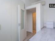 Condiviso/Compagno Di Stanza 5 camere da letto, Milan...