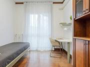 Condiviso/Compagno Di Stanza 5 camere da letto, Milan...