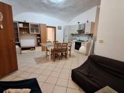 Condiviso/Compagno Di Stanza 5 camere da letto, Naples...