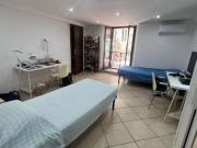 Condiviso/Compagno Di Stanza 5 camere da letto, Naples...