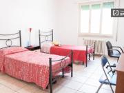 Condiviso/Compagno Di Stanza 5 camere da letto, Rome...