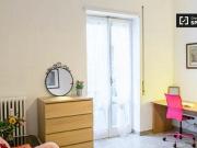 Condiviso/Compagno Di Stanza 5 camere da letto, Rome...