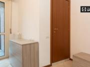 Condiviso/Compagno Di Stanza 6 camere da letto, Milan...