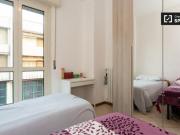 Condiviso/Compagno Di Stanza 6 camere da letto, Milan...