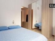 Condiviso/Compagno Di Stanza 6 camere da letto, Milan...