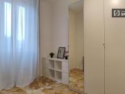 Condiviso/Compagno Di Stanza 6 camere da letto, Milan...