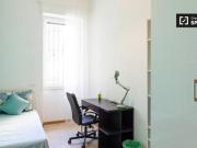 Condiviso/Compagno Di Stanza 6 camere da letto, Milan...