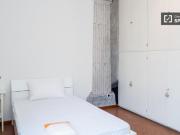 Condiviso/Compagno Di Stanza 6 camere da letto, Milan...