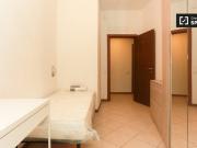 Condiviso/Compagno Di Stanza 7 camere da letto, Milan...