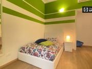 Condiviso/Compagno Di Stanza 7 camere da letto, Milan...