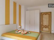 Condiviso/Compagno Di Stanza 7 camere da letto, Milan...