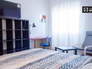 Condiviso/Compagno Di Stanza 7 camere da letto, Rome... Condiviso/Compagno Di Stanza 7 camere da letto, Rome...