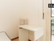 Condiviso/Compagno Di Stanza 8 camere da letto, Milan...