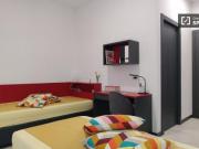 Condiviso/Compagno Di Stanza 8 camere da letto, Milan...