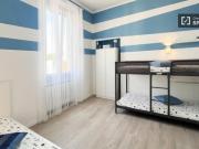 Condiviso/Compagno Di Stanza 9 camere da letto, Milan...