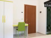 Condiviso/Compagno Di Stanza 9 camere da letto, Rome...