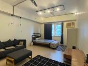 CONDO 1 BEDROOM UNIT FOR SALE IN BGC JUST 450 METERS...