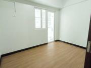 Condo for rent near moa