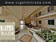 Condo for sale in Mandaluyong near Makati, with complete...