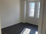 Condo Townhouse For Lease | S9044256