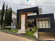 Condomínio do lago Casa à venda no bairro Condomínio...