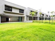 CONDOMÍNIO ALTO PADRÃO, 4 SUÍTES, 6 VAGAS, IMENSO...