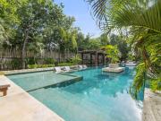 Condominio amueblado de 2 habitaciones en alquiler en...