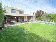 Condominio Chamisero, Cercano Alianza Francesa