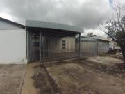 Condomínio com 03 casas no Setor Santa Genoveva Casa de...