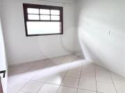 Condomínio com 2 quartos à venda em Centro SP