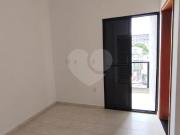 Condomínio com 2 quartos à venda em Vila Paranaguá SP